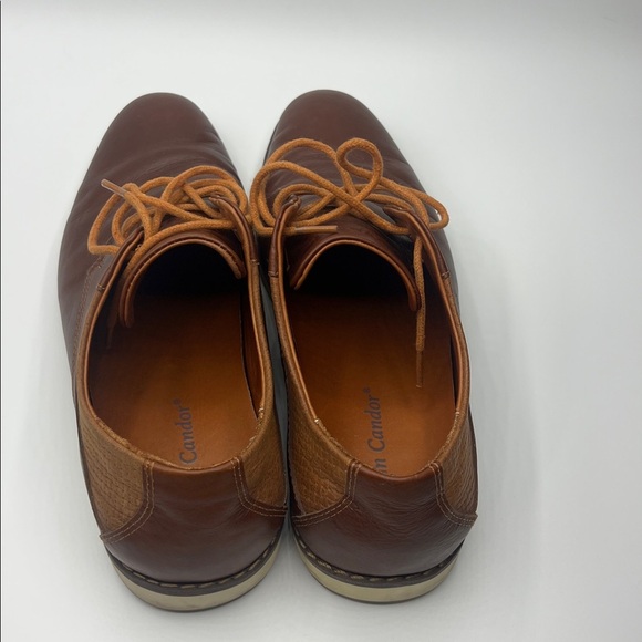 John Candor Handcrafted dress shoes size 10.5 - Picture 4 of 6